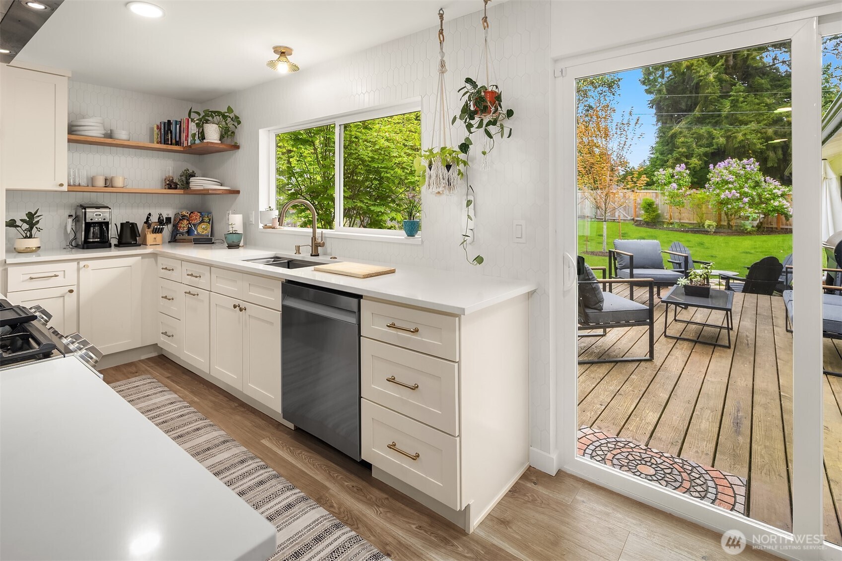 19130 94th Place Northeast Bothell, WA 98011 - Photo 7 of 28