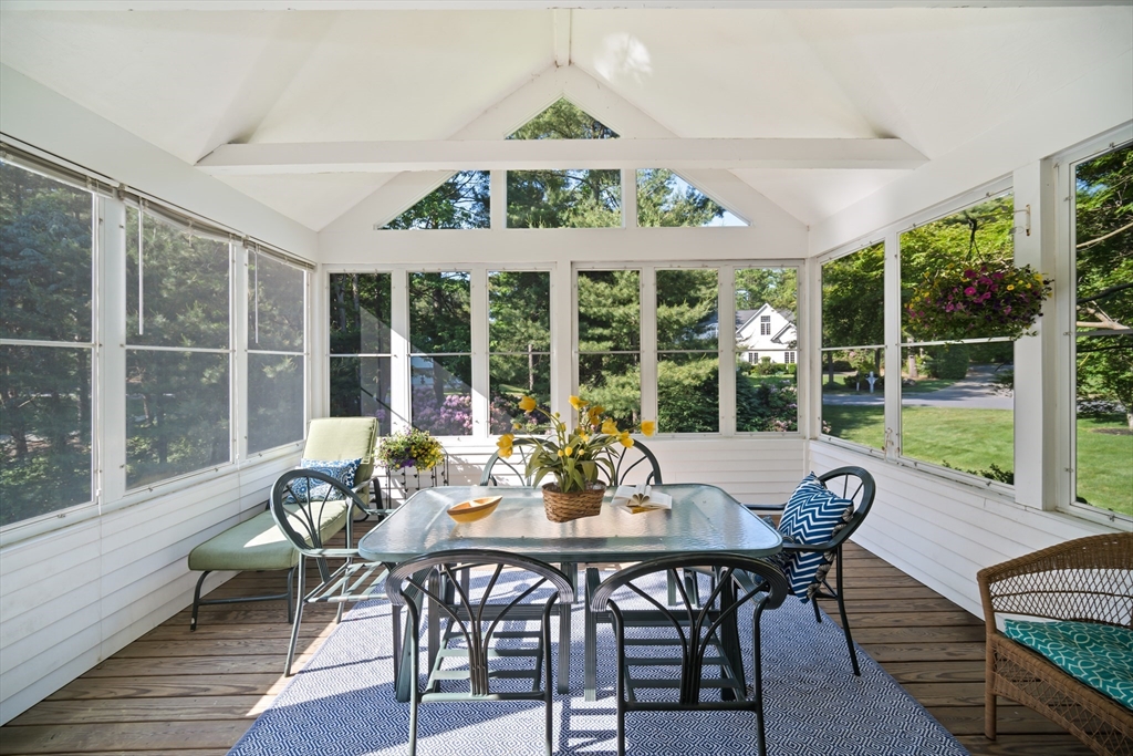 14 Amanda Road Sudbury, MA 01776 - Photo 3 of 38 Gallery Image 3