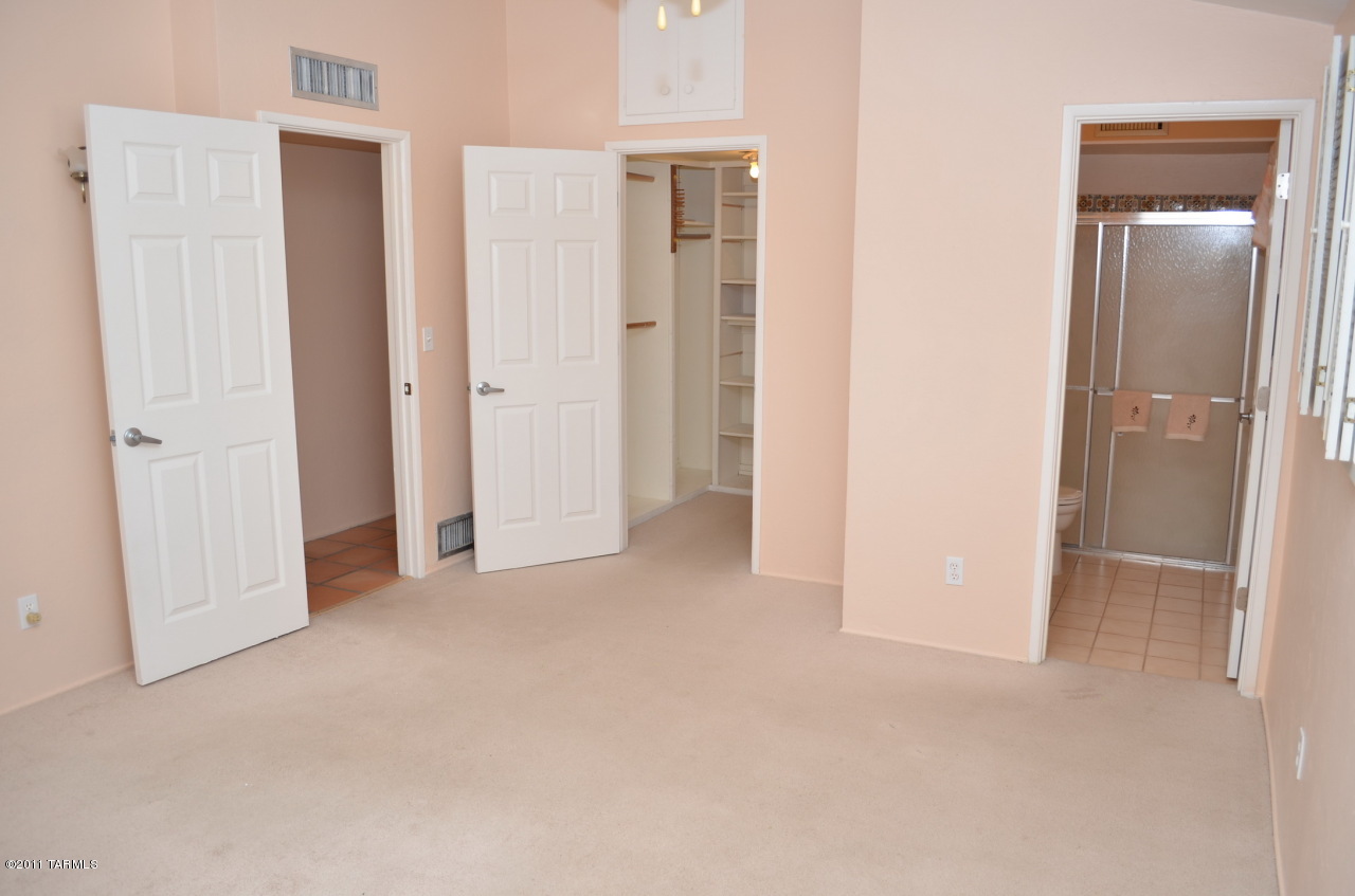 9121 East Indian Canyon Road Tucson, AZ 85749 - Photo 18 of 30