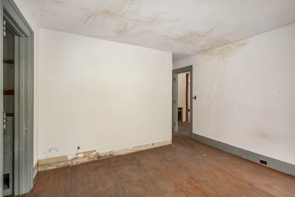 $249,000 | 542 A Street, Jackson, MI 49201