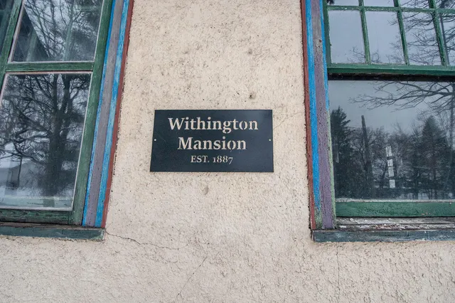 $255,000 | 542 A Street, Jackson, MI 49201