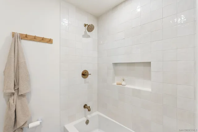 $1,774,000 | 4543 Moraga Avenue, San Diego, CA 92117