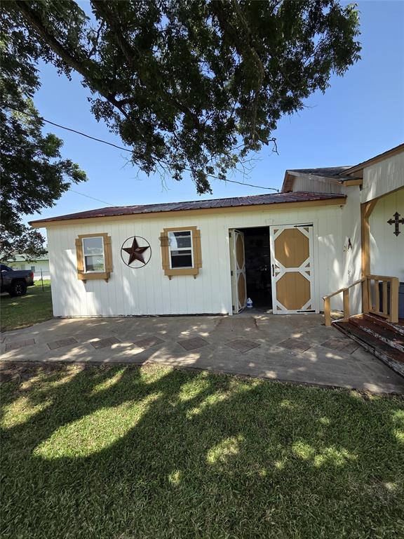 2100 State Highway 171 Cleburne, TX 76031 - Photo 3 of 15