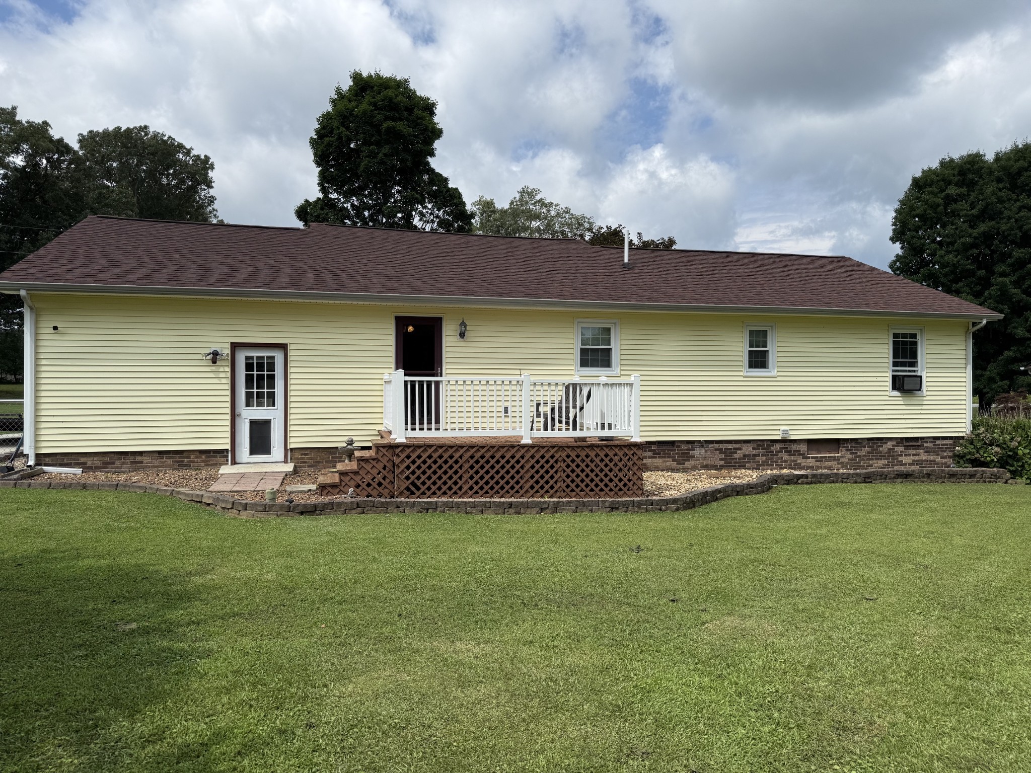 1088 Riley Creek Road Tullahoma, TN 37388 - Photo 2 of 22