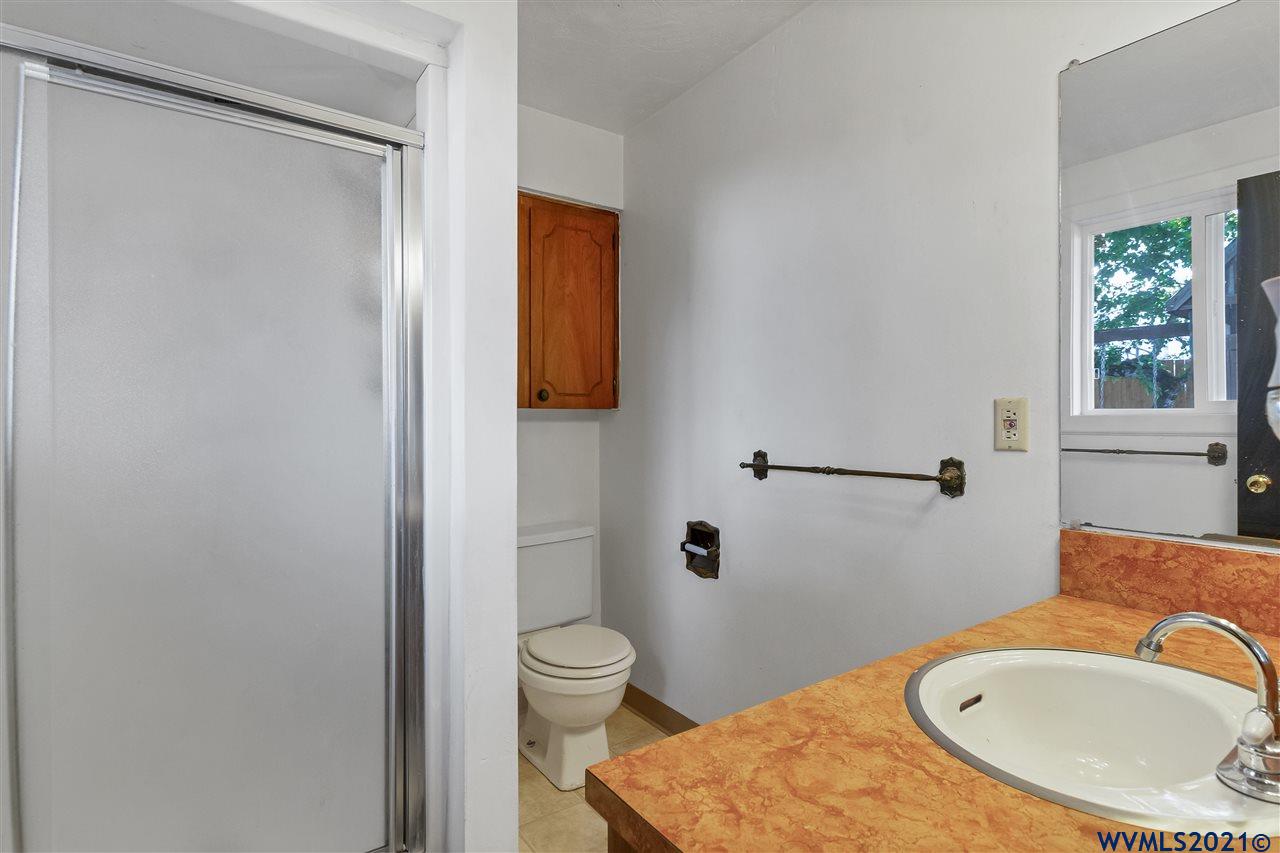 1351 Southwest Maple Street Dallas, OR 97338 - Photo 19 of 26