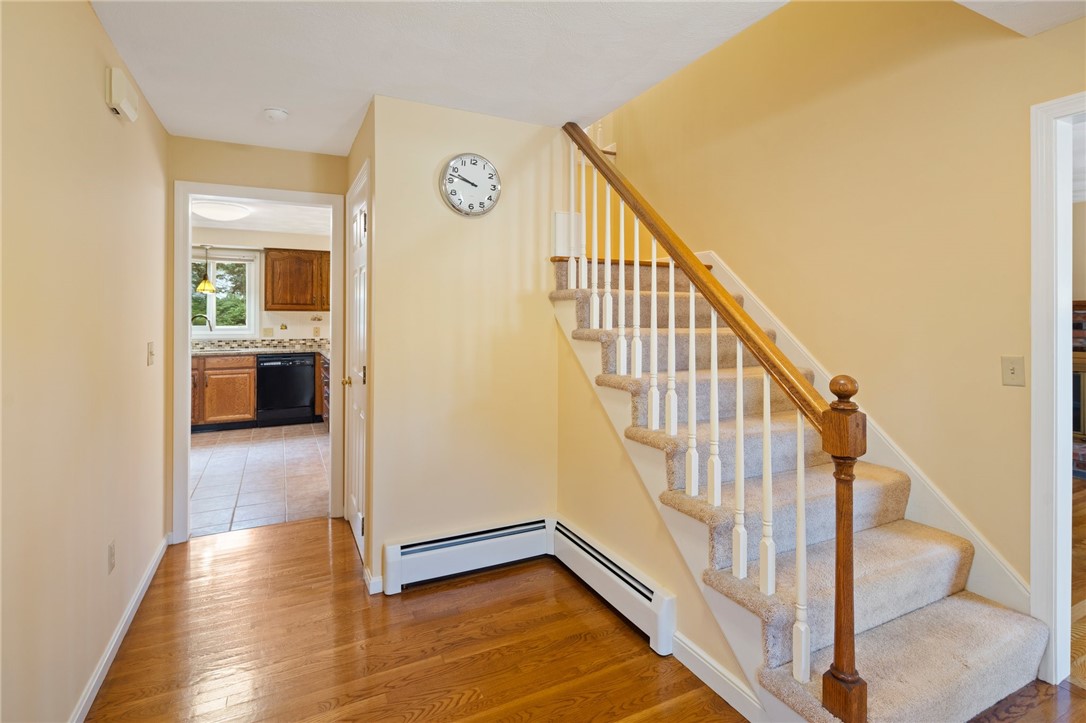 72 Scarborough Road Cumberland, RI 02864 - Photo 13 of 25 Gallery Image 13