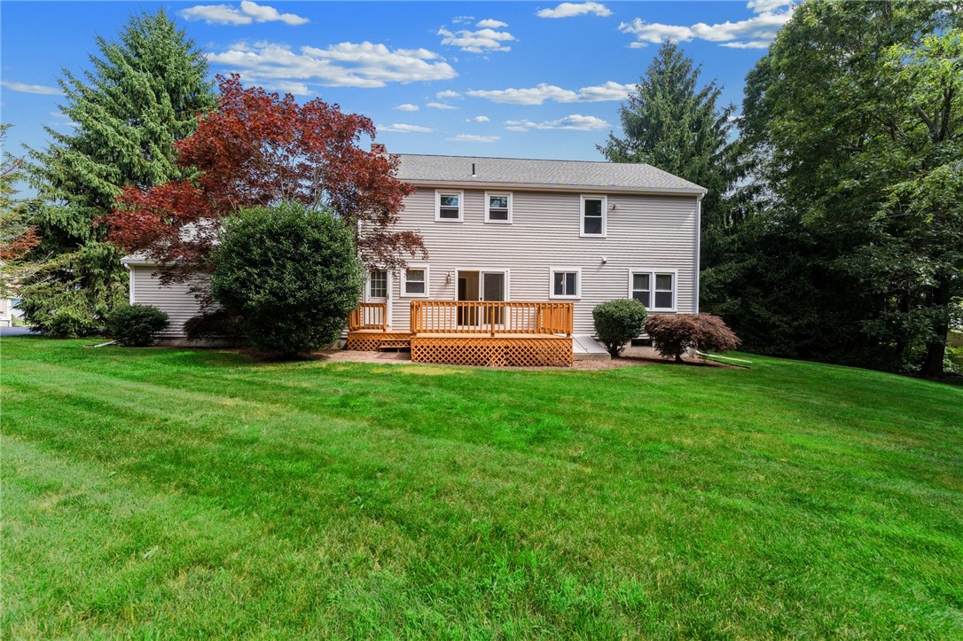 72 Scarborough Road Cumberland, RI 02864 - Photo 23 of 25 Gallery Image 23