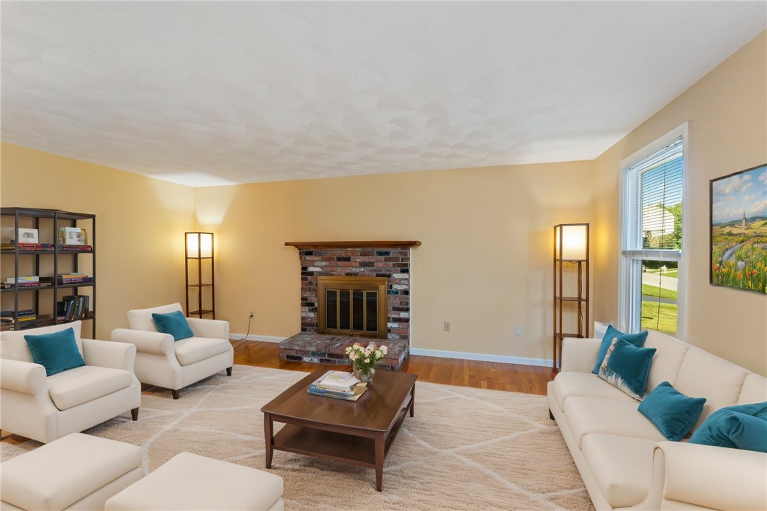 72 Scarborough Road Cumberland, RI 02864 - Photo 10 of 25 Virtually staged