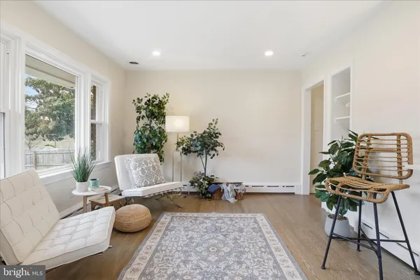 $560,000 | 3215 Memorial Street, Alexandria, VA 22306