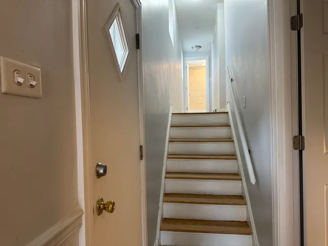 a view of an entryway