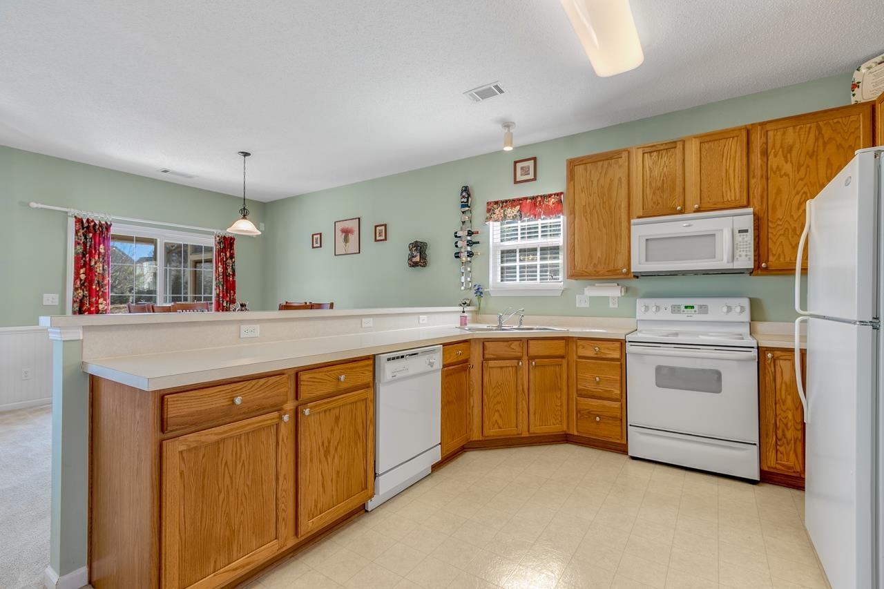 111 Red Holly Ridge Court Greer, SC 29651 - Photo 5 of 36 Gallery Image 5