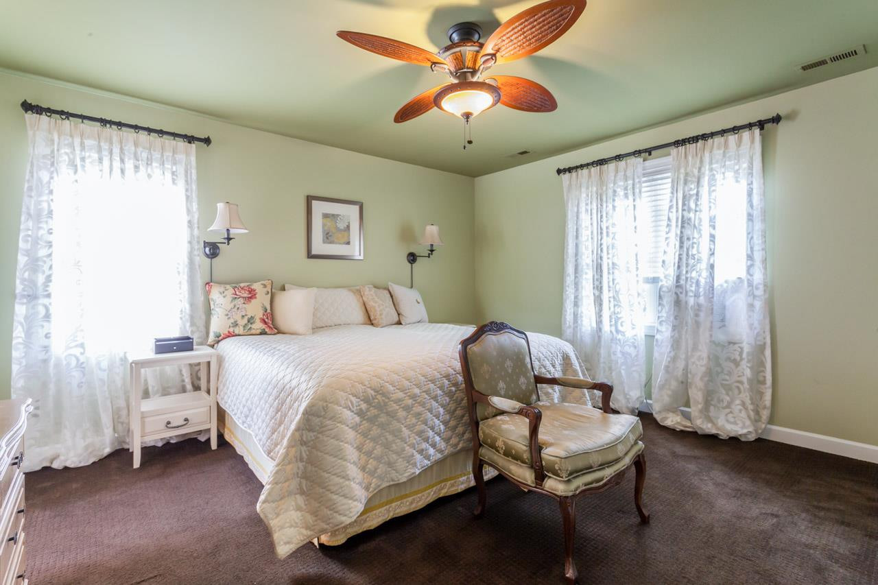 6908 Field Hill Road Raleigh, NC 27603 - Photo 13 of 25 Photo 13