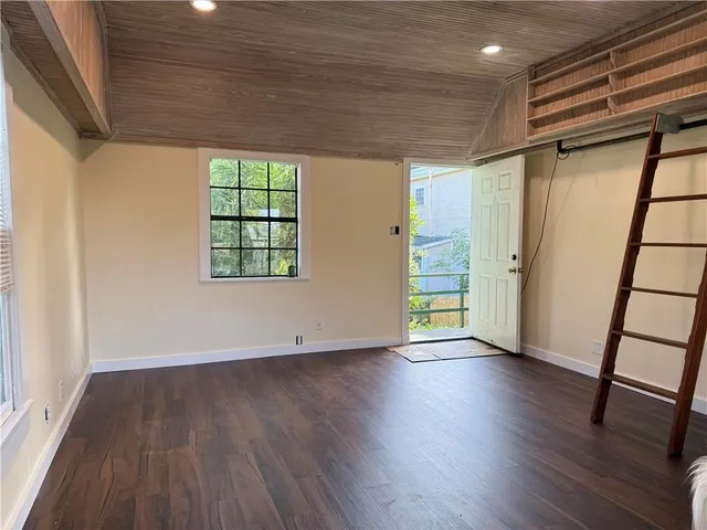 $1,000 | 8329 G Sycamore Street, New Orleans, LA 70118