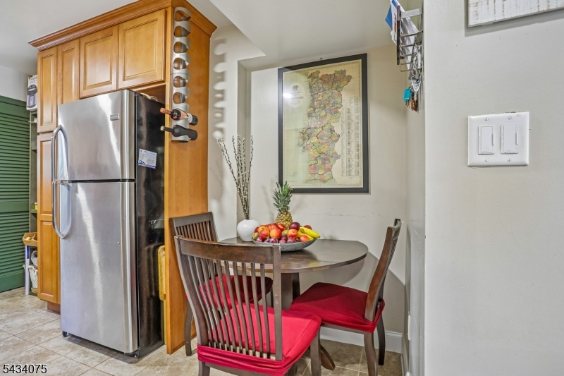 272 Walnut Street, Unit 6D Newark, NJ 07105 - Photo 7 of 24