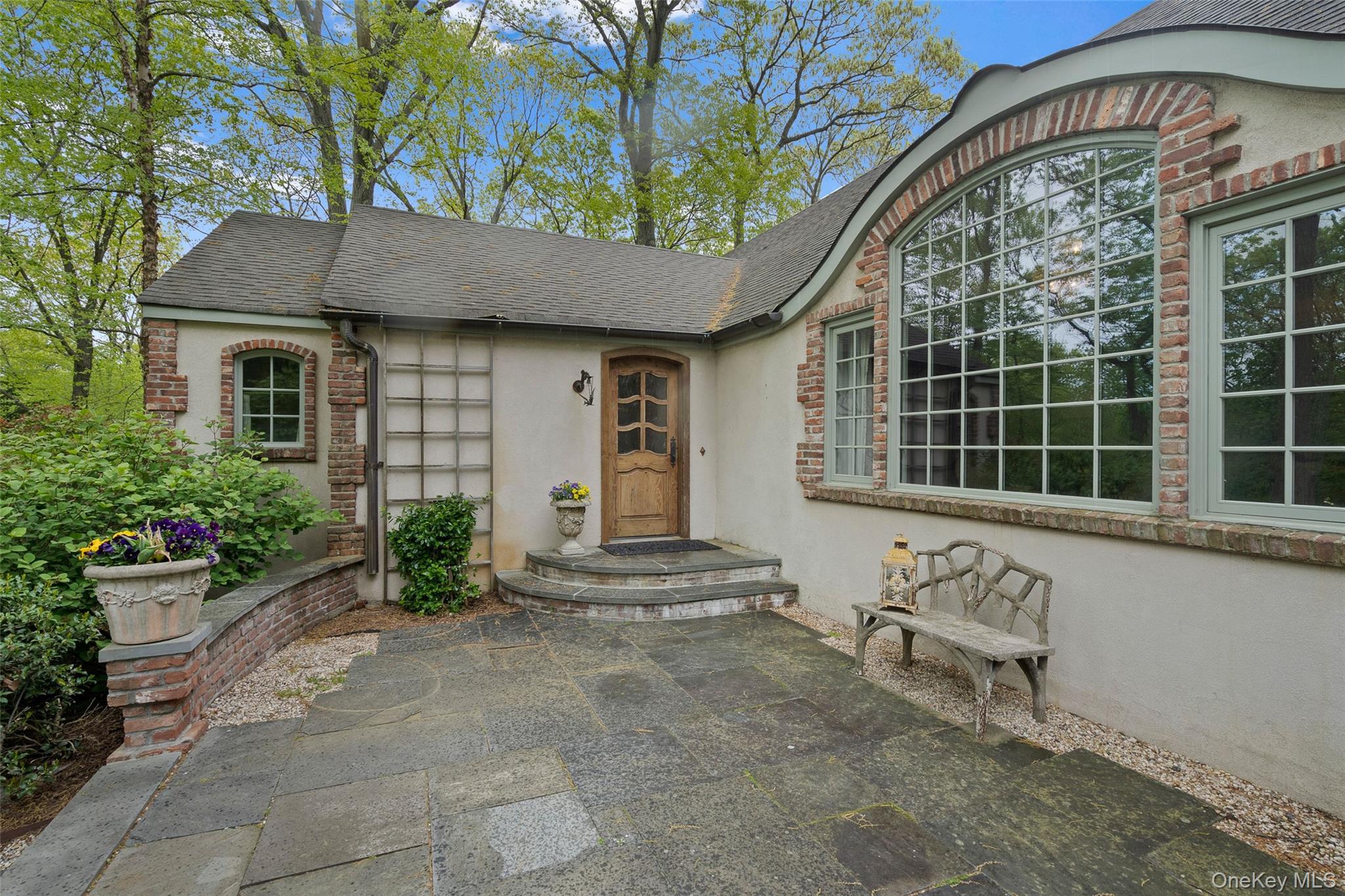 68 Flower Hill Road Huntington, NY 11743 - Photo 19 of 27