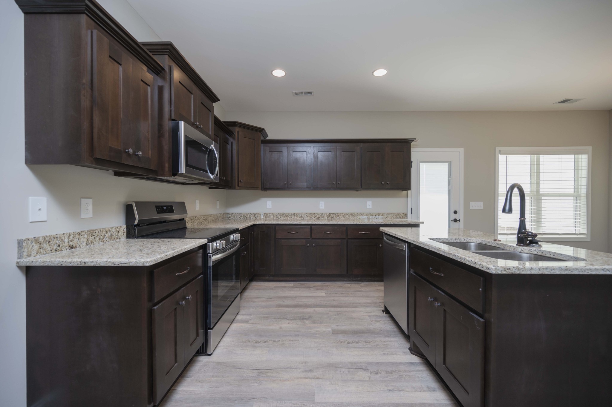 926 Rowe Gap Road Winchester, TN 37398 - Photo 8 of 28 Gallery Image 8