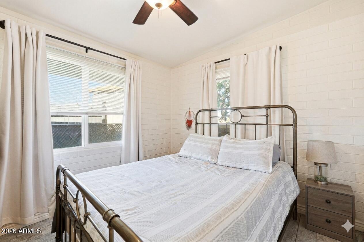 3817 North 9th Place Phoenix, AZ 85014 - Photo 10 of 20 AI Bedroom1