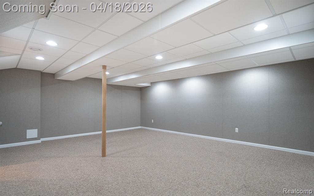 3598 Sahalee Drive Rochester Hills, MI 48309 - Photo 35 of 48
