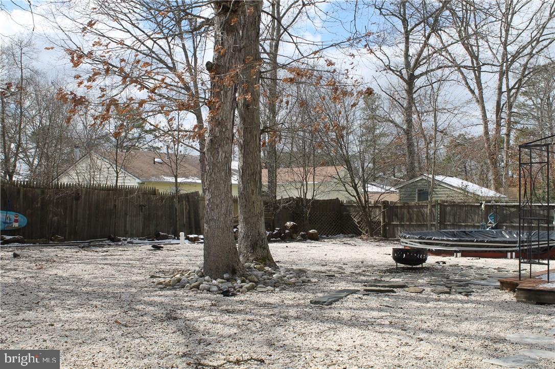 129 Bowline Road Manahawkin, NJ 08050 - Photo 3 of 19 Gallery Image 3