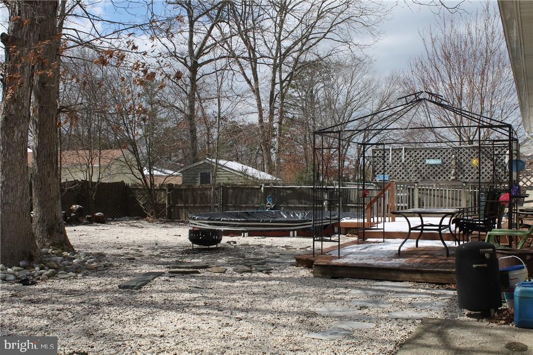 129 Bowline Road Manahawkin, NJ 08050 - Photo 4 of 19 Gallery Image 4