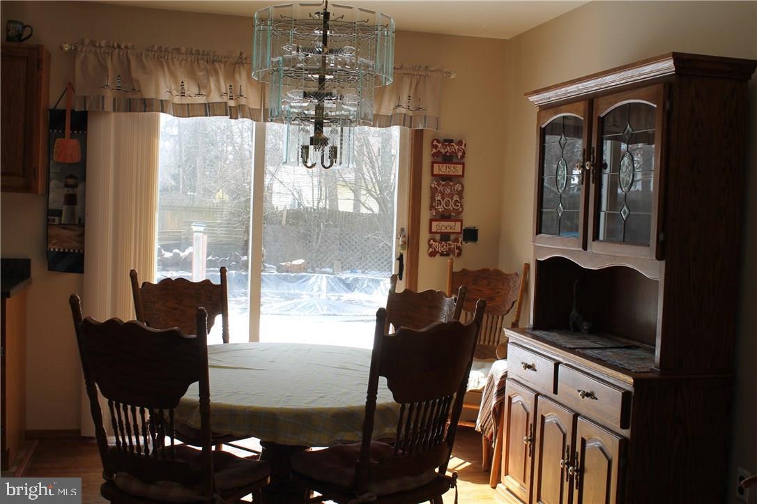 129 Bowline Road Manahawkin, NJ 08050 - Photo 10 of 19 Gallery Image 10