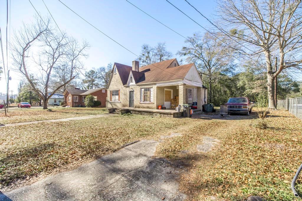 896 Roseview Drive Macon, GA 31217 - Photo 3 of 9