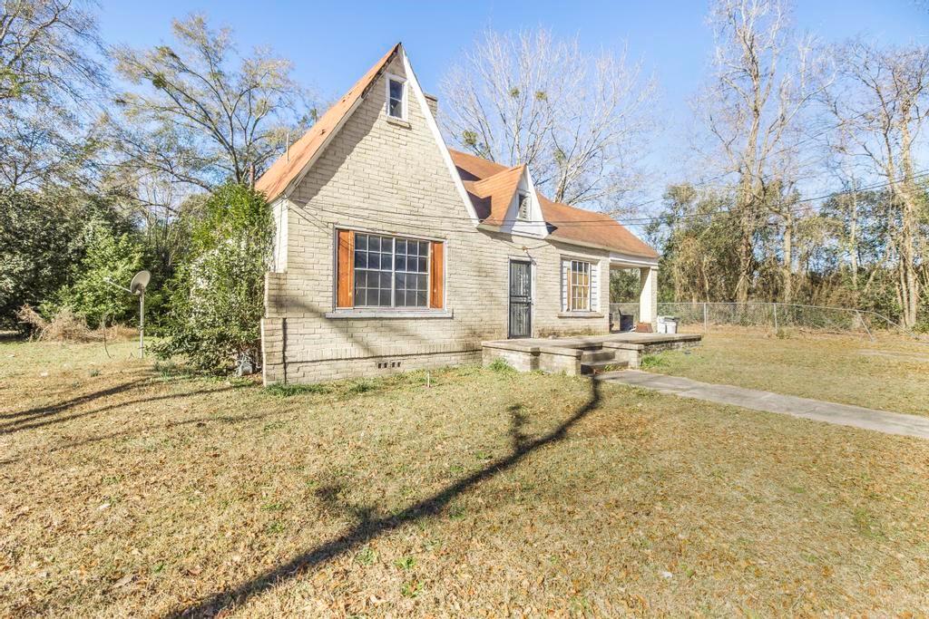 896 Roseview Drive Macon, GA 31217 - Photo 5 of 9