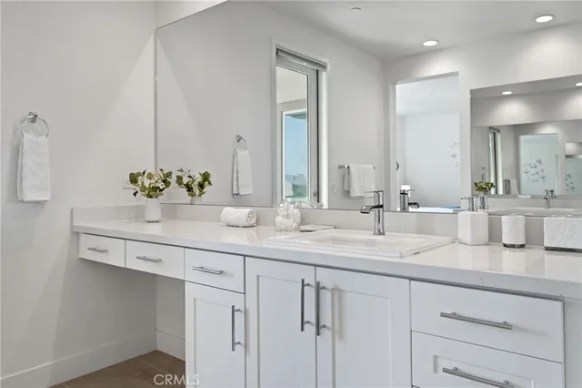 $1,050,000 | 84425 Passagio Lago Way, Indio, CA 92203