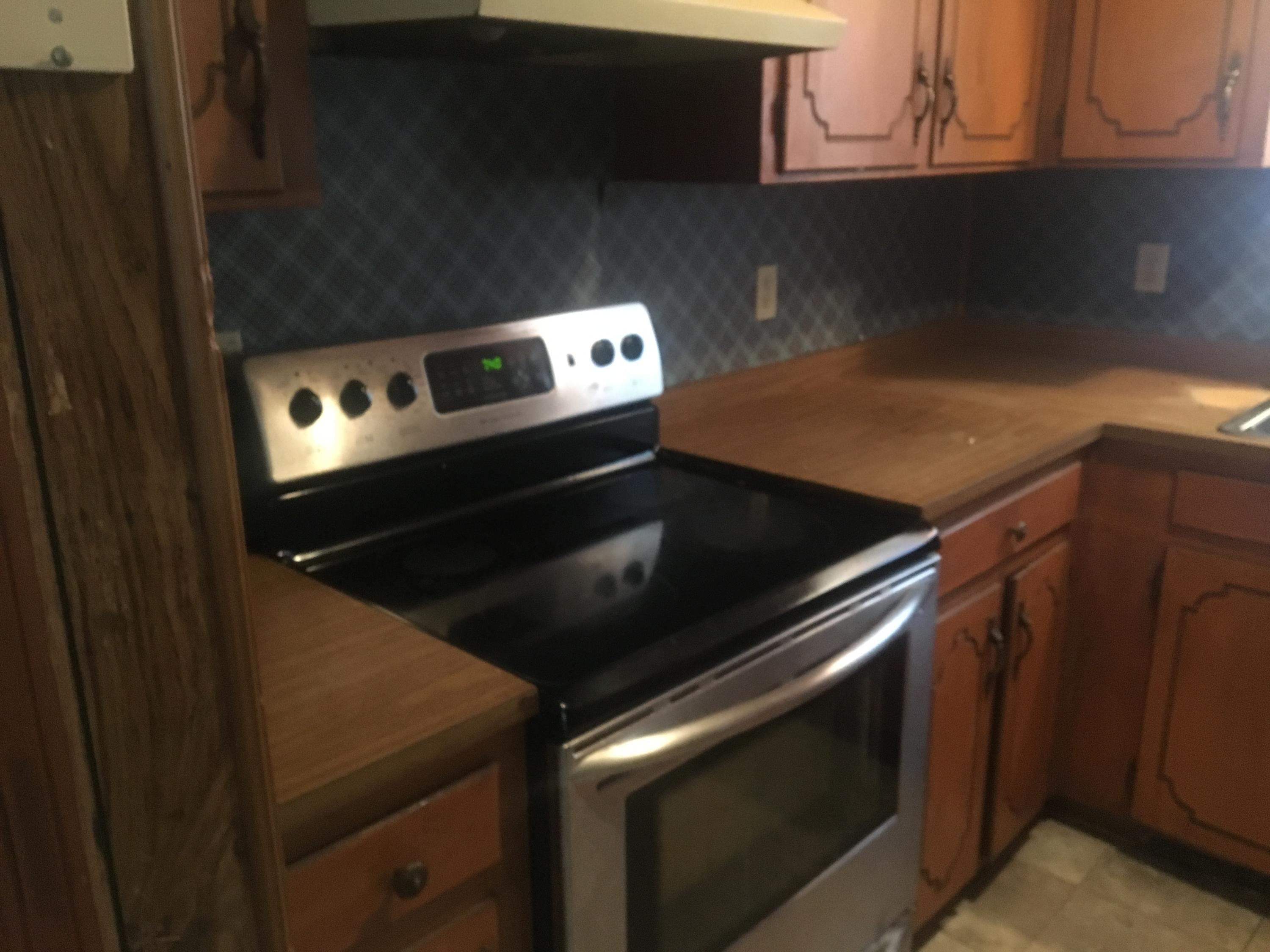 304 Gadsden Loop Walterboro, SC 29488 - Photo 8 of 17 IMG_1402