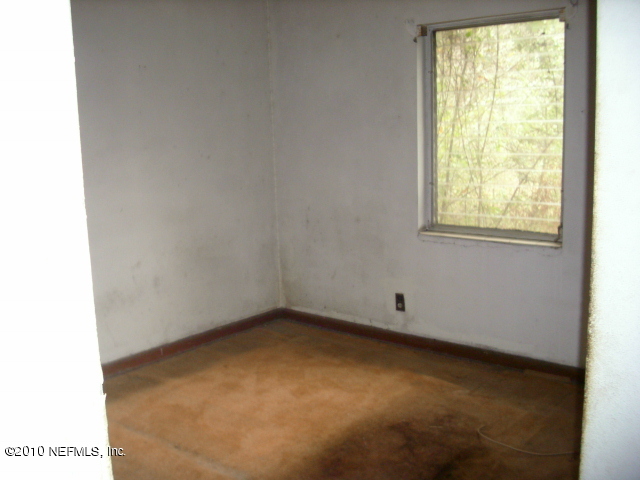 2920 Begonia Road Jacksonville, FL 32209 - Photo 5 of 6 Bedroom
