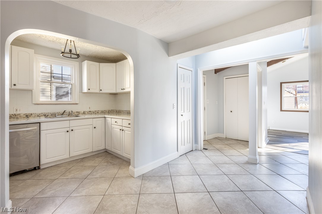 3814 Silsby Road Cleveland, OH 44118 - Photo 12 of 25 Gallery Image 12