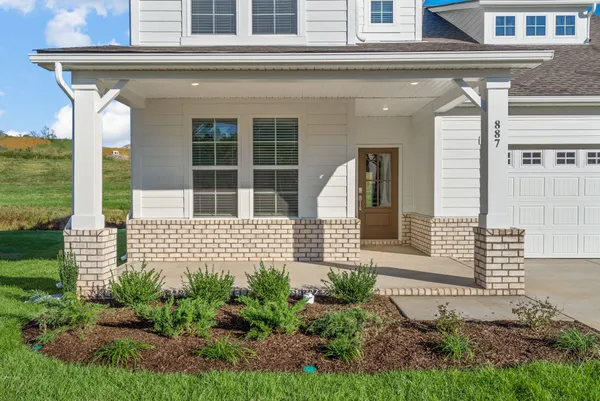 $2,695 | 887 Bur Oak Court, Clarksville, TN 37043