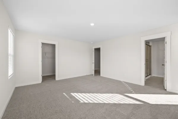 $2,695 | 887 Bur Oak Court, Clarksville, TN 37043