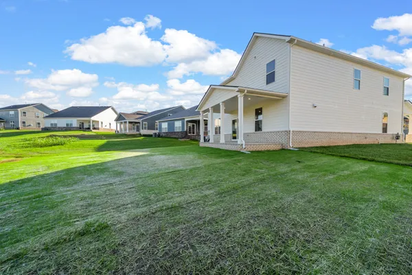 $2,695 | 887 Bur Oak Court, Clarksville, TN 37043
