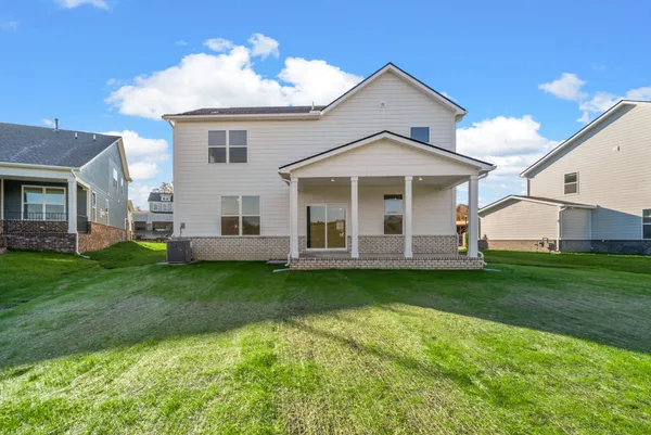 $2,695 | 887 Bur Oak Court, Clarksville, TN 37043