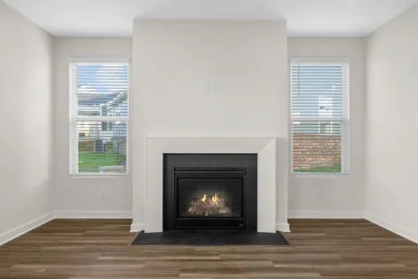 $2,695 | 887 Bur Oak Court, Clarksville, TN 37043