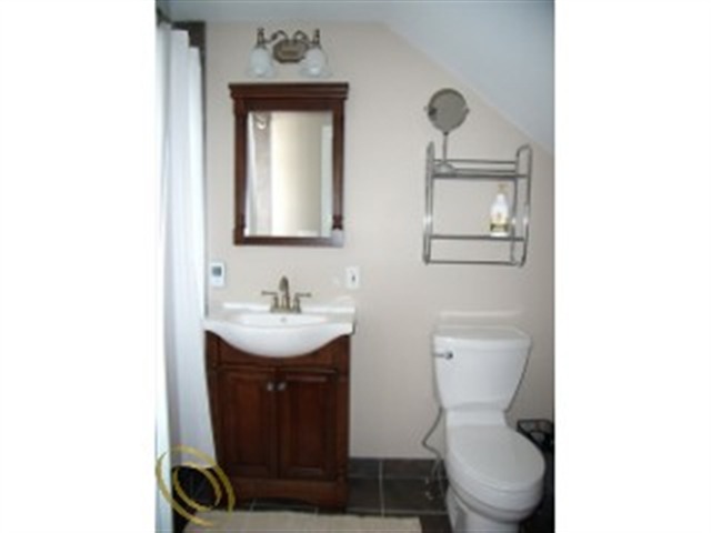 1294 Franklin Road Berkley, MI 48072 - Photo 6 of 20 31054416-5.JPG