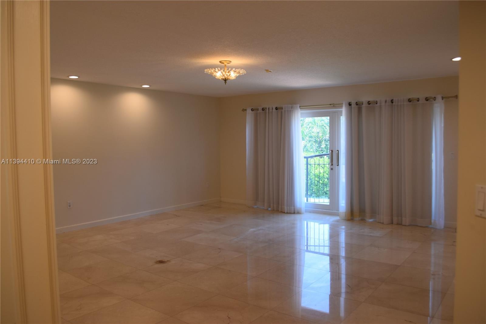7115 Southwest 69th Court Miami, FL 33143 - Photo 21 of 58