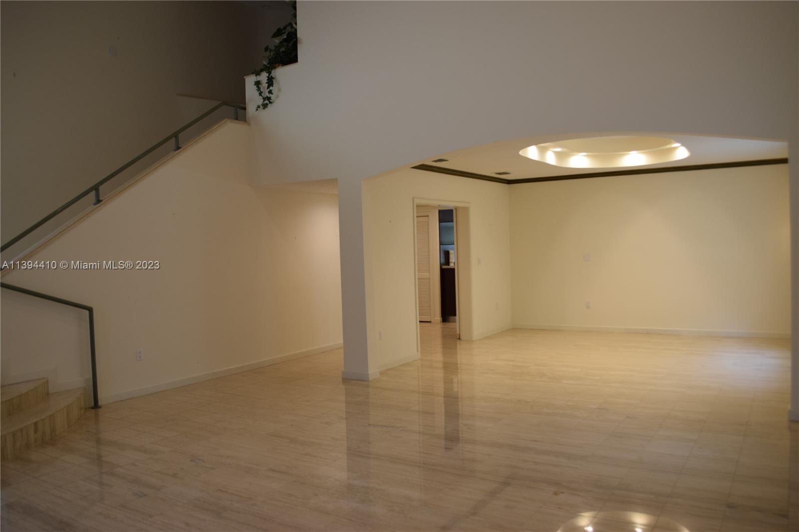 7115 Southwest 69th Court Miami, FL 33143 - Photo 4 of 58