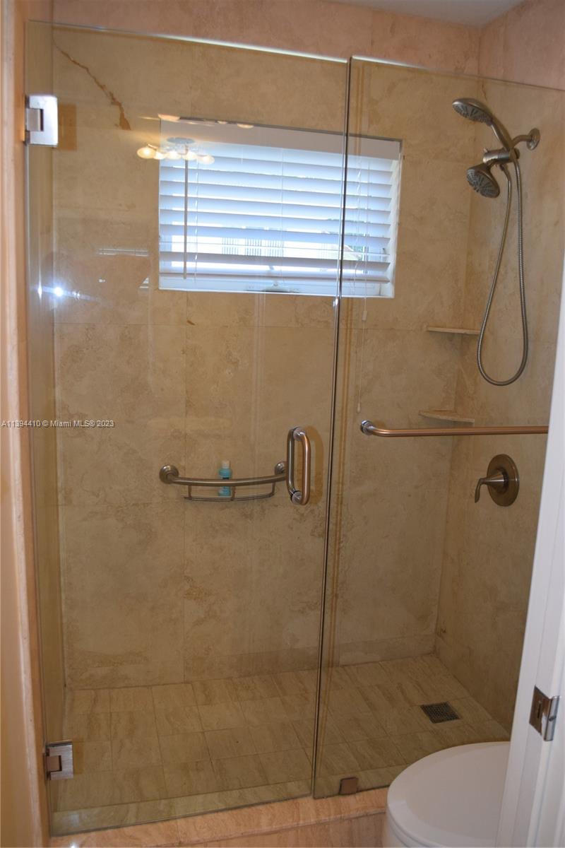 7115 Southwest 69th Court Miami, FL 33143 - Photo 46 of 58