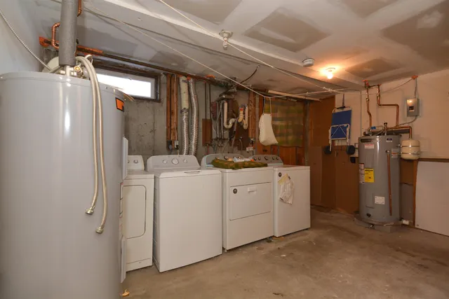 $293,000 | 3 Holly Lane, Londonderry, NH 03053