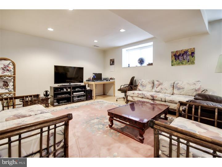 325 Golf Hills Road Havertown, PA 19083 - Photo 12 of 18 Gallery Image 12