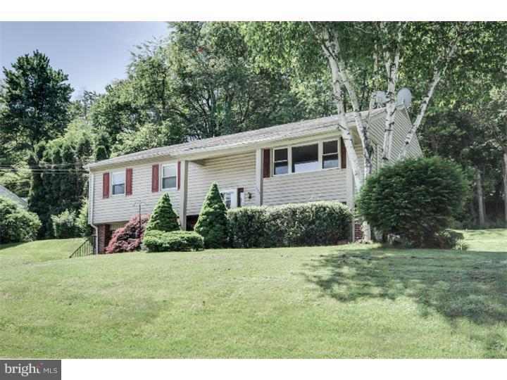 325 Golf Hills Road Havertown, PA 19083 - Photo 3 of 18 Gallery Image 3