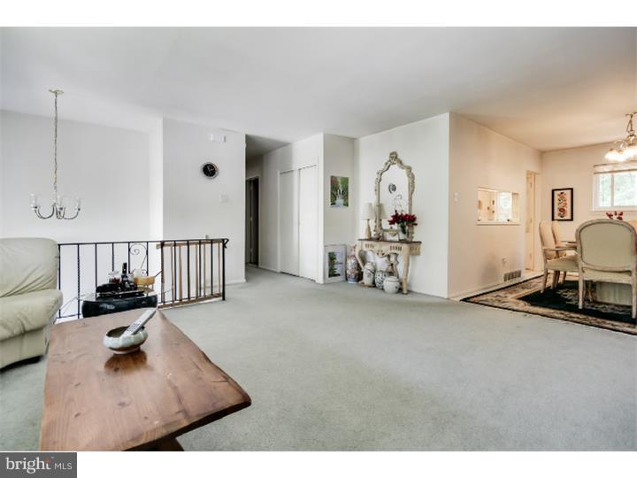 325 Golf Hills Road Havertown, PA 19083 - Photo 4 of 18 Gallery Image 4