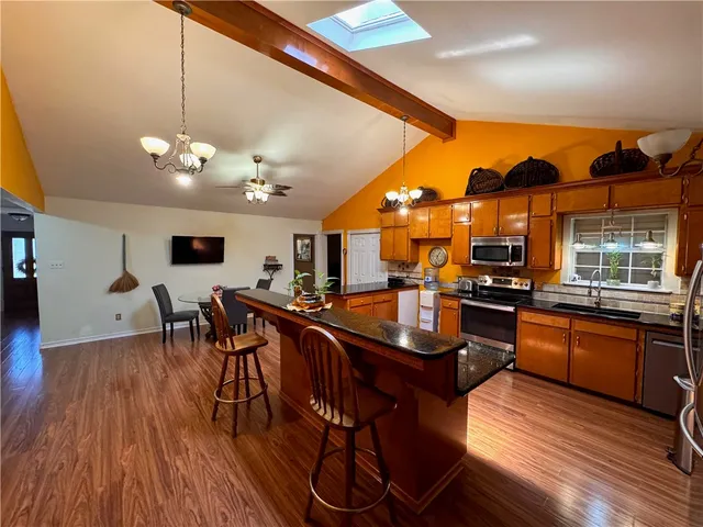 $309,900 | 296 County Road 1601, Alice, TX 78332