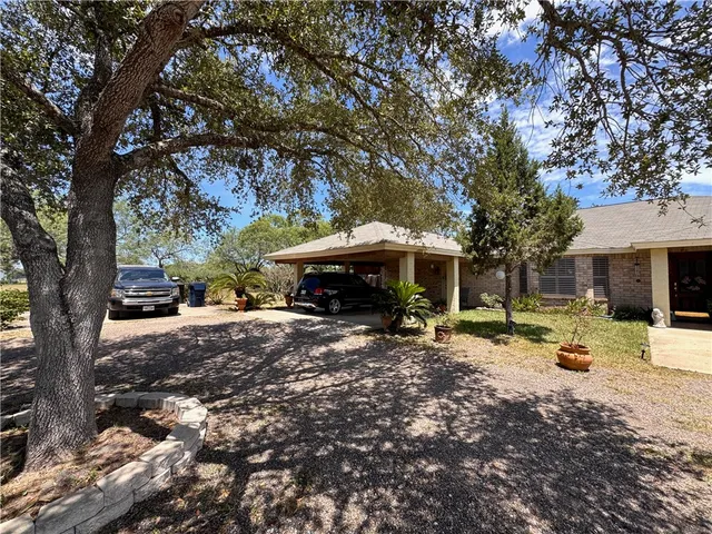 $309,900 | 296 County Road 1601, Alice, TX 78332