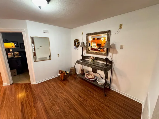 $309,900 | 296 County Road 1601, Alice, TX 78332