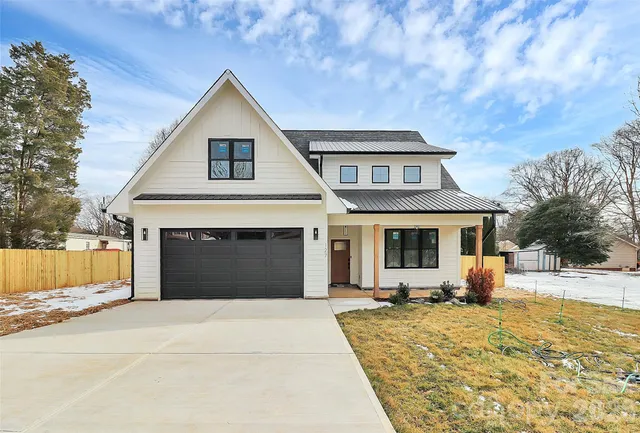 $800,000 | 127 Hazelton Loop, Mooresville, NC 28117