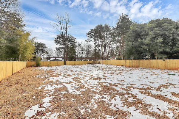 $740,000 | 127 Hazelton Loop, Mooresville, NC 28117