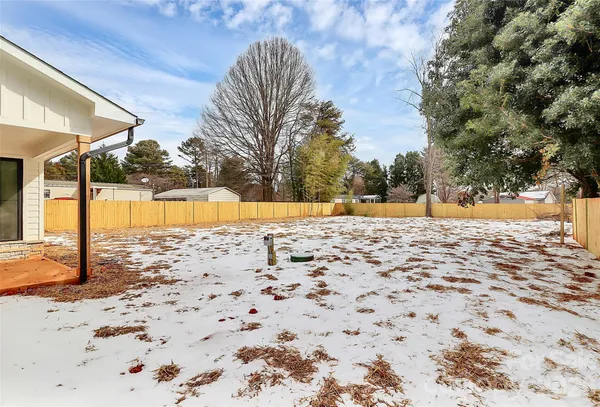 $740,000 | 127 Hazelton Loop, Mooresville, NC 28117